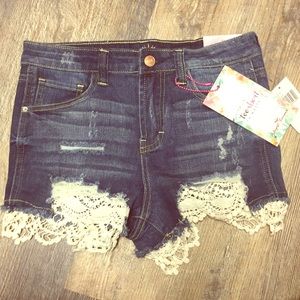 New Almost famous high rise lace distresse…